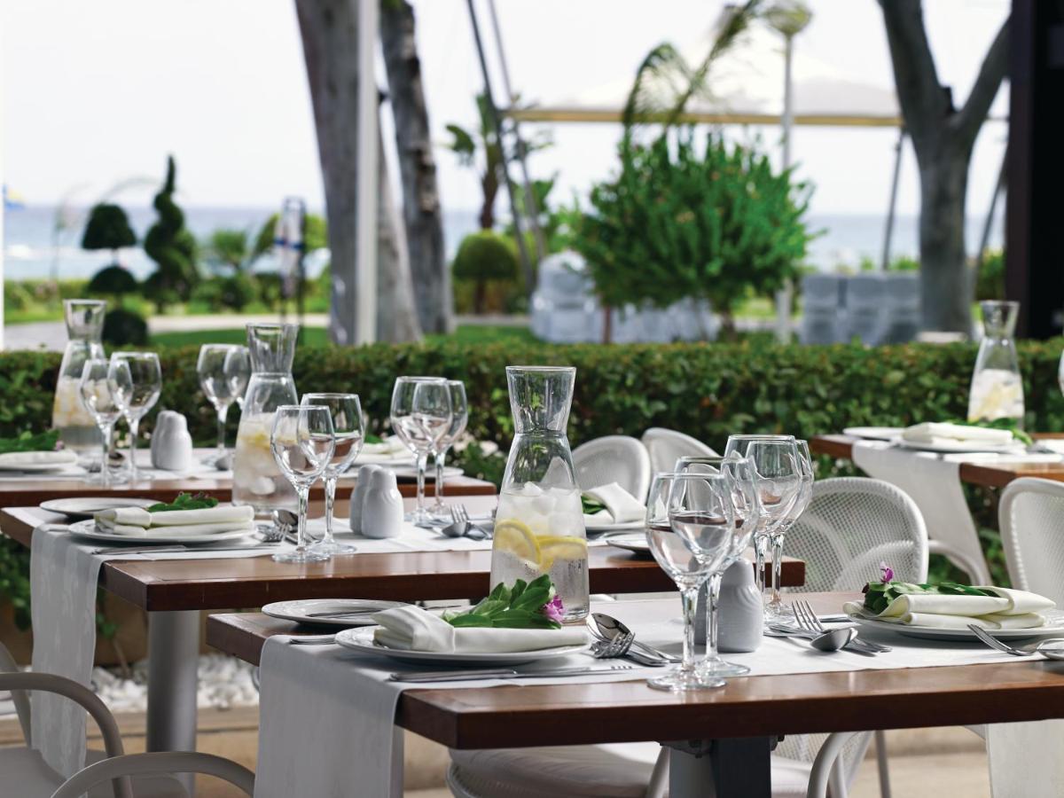Atlantica Miramare Beach Limassol Ngoại thất bức ảnh