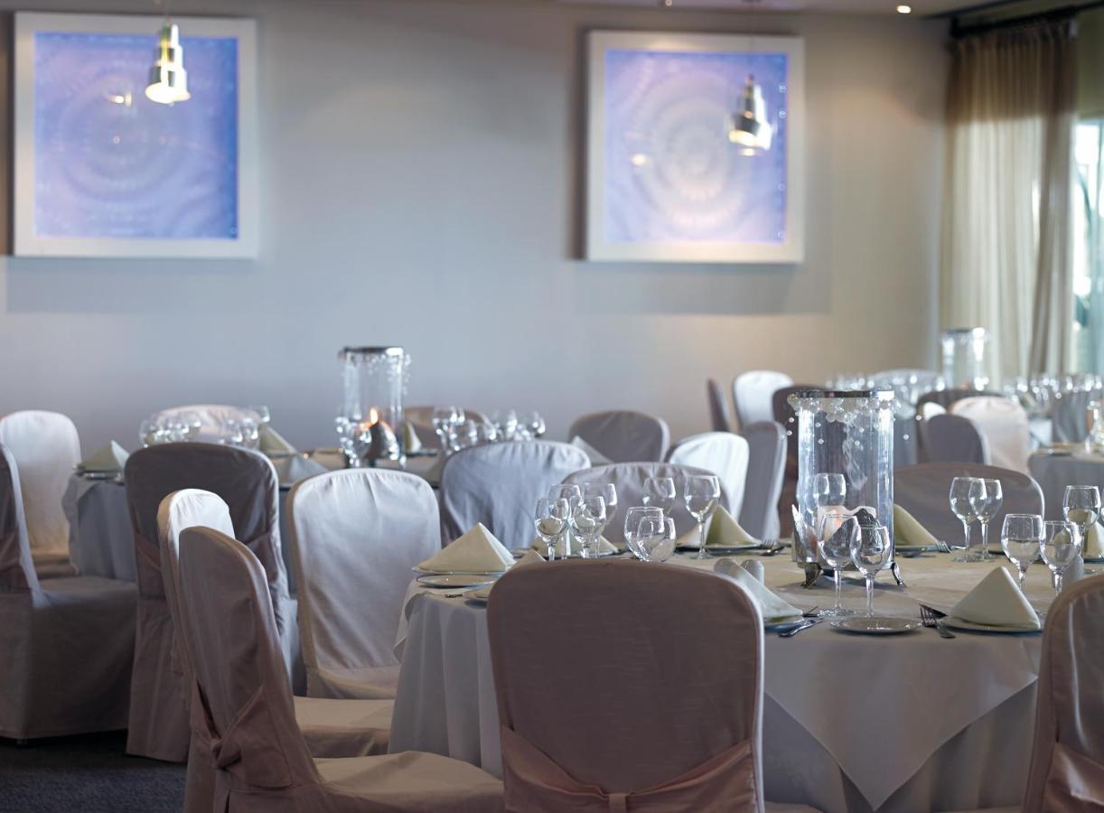 Atlantica Miramare Beach Limassol Ngoại thất bức ảnh