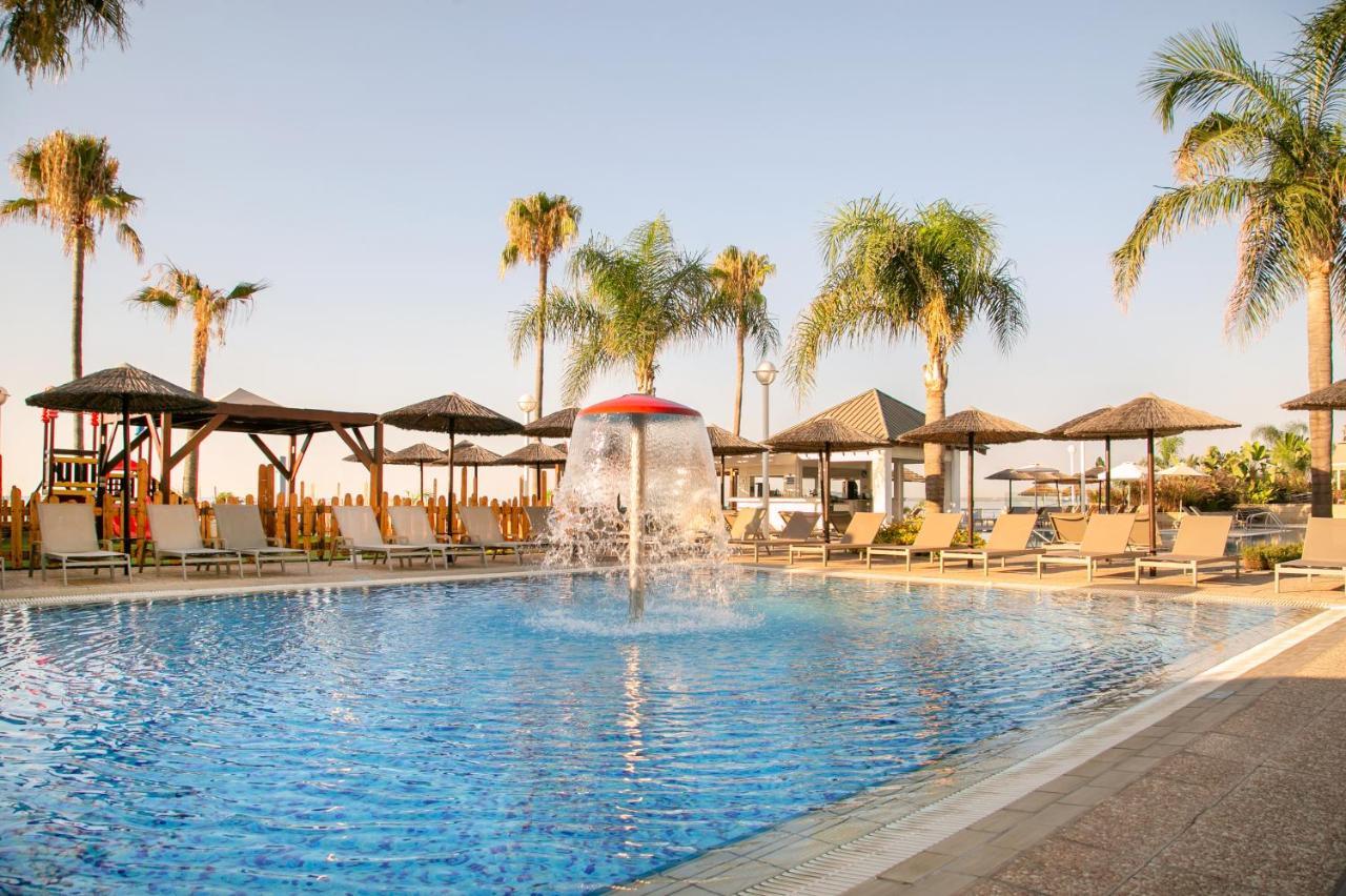 Atlantica Miramare Beach Hotel Limassol Ngoại thất bức ảnh