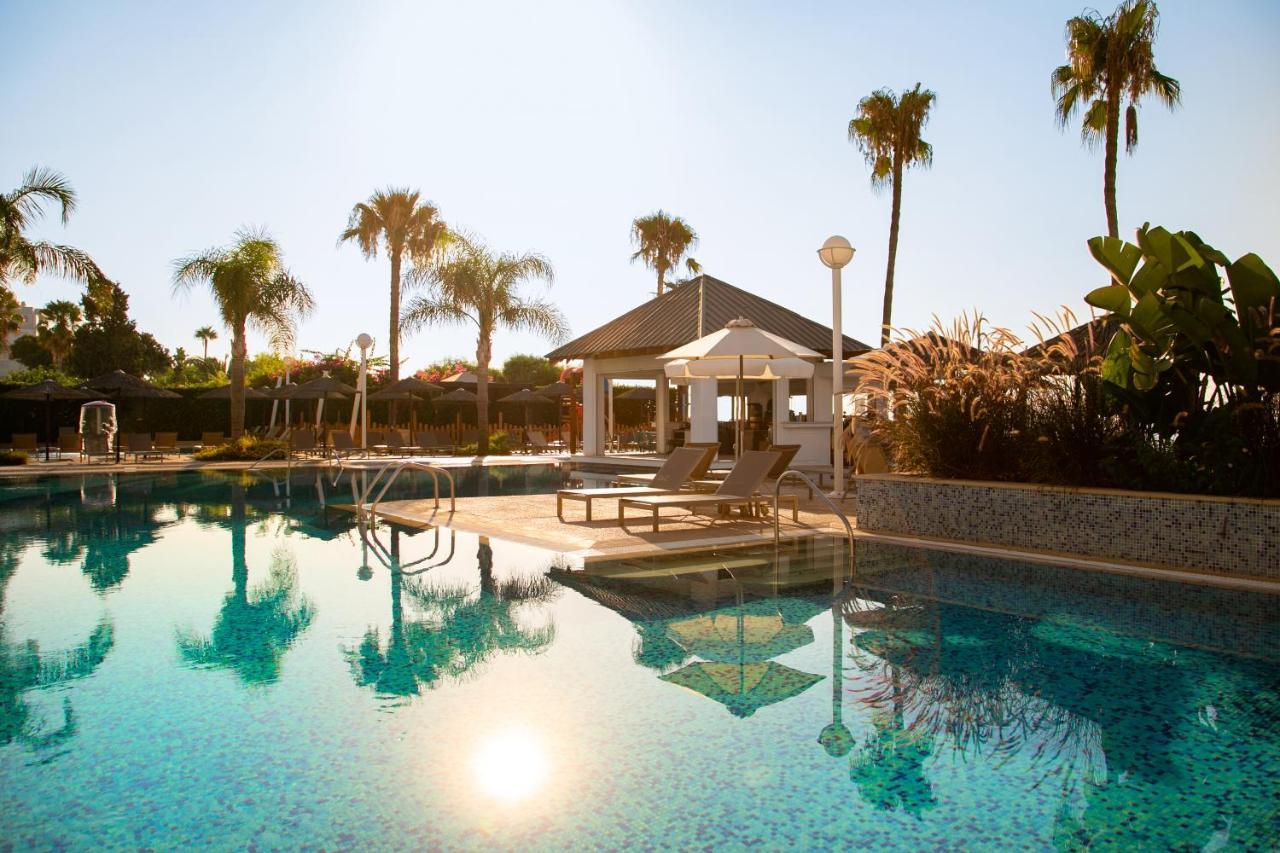 Atlantica Miramare Beach Limassol Ngoại thất bức ảnh