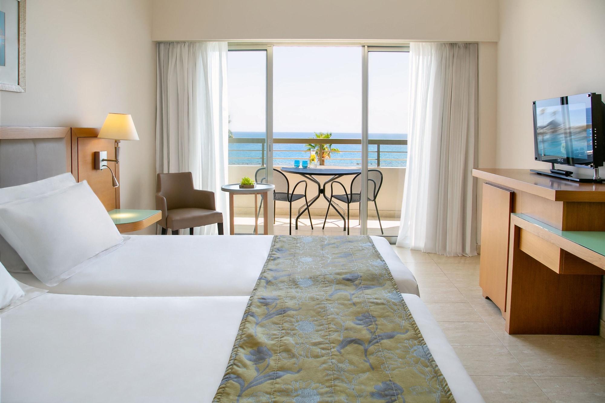 Atlantica Miramare Beach Hotel Limassol Ngoại thất bức ảnh