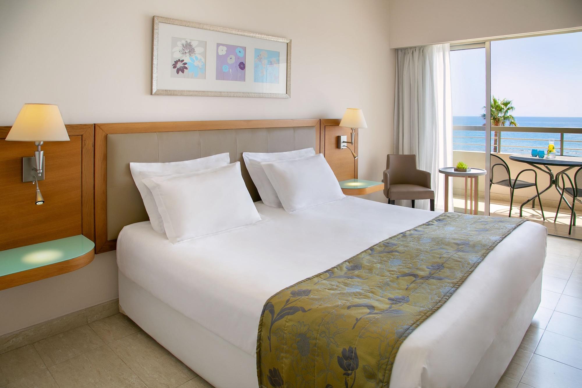 Atlantica Miramare Beach Hotel Limassol Ngoại thất bức ảnh