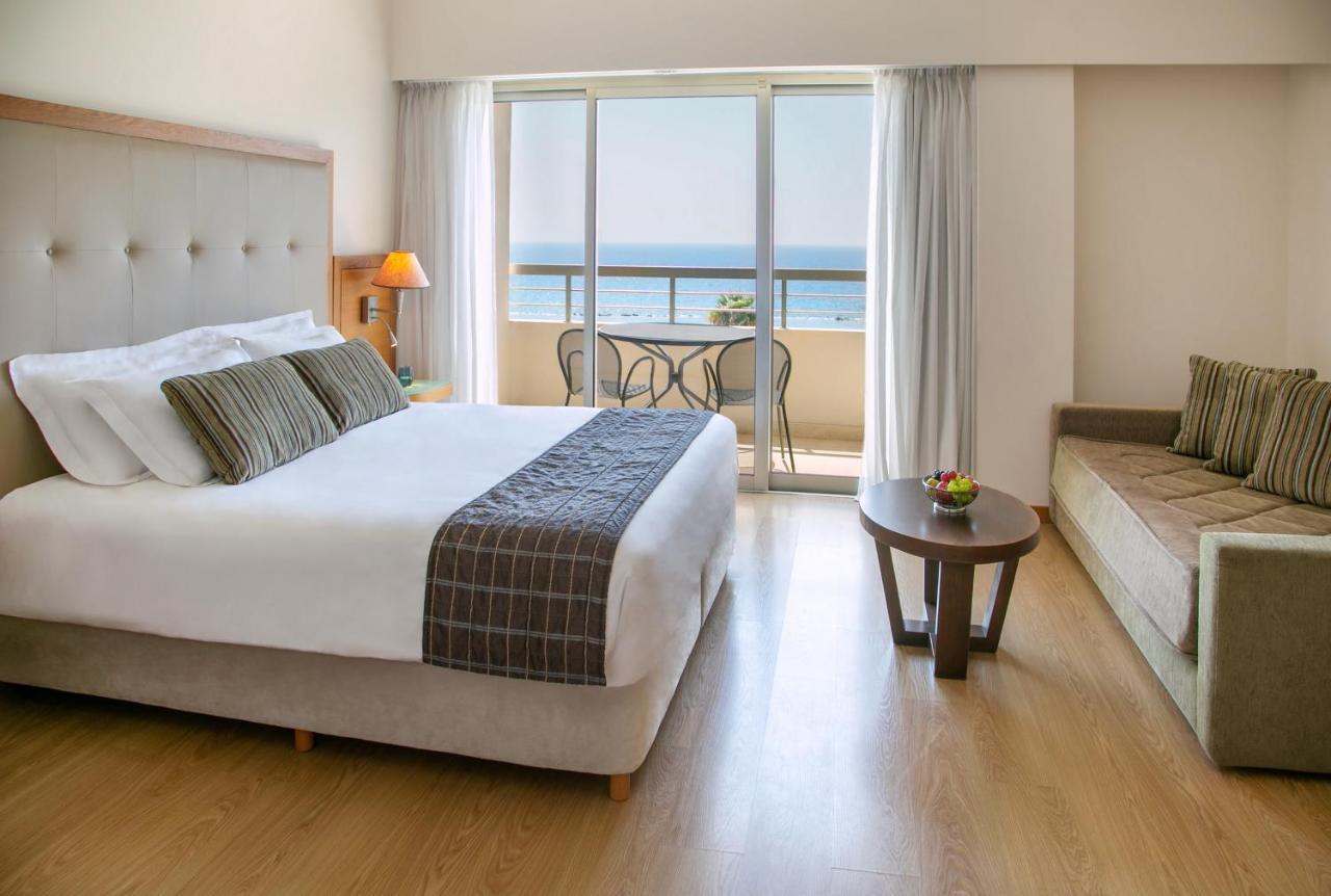 Atlantica Miramare Beach Hotel Limassol Ngoại thất bức ảnh