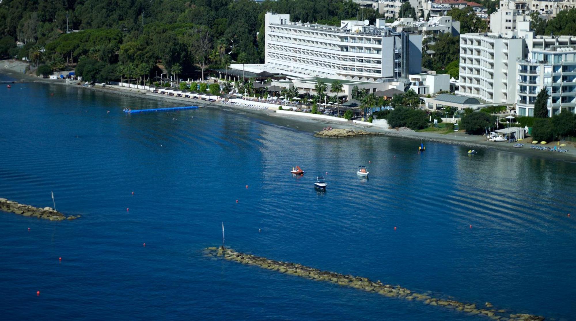 Atlantica Miramare Beach Hotel Limassol Ngoại thất bức ảnh