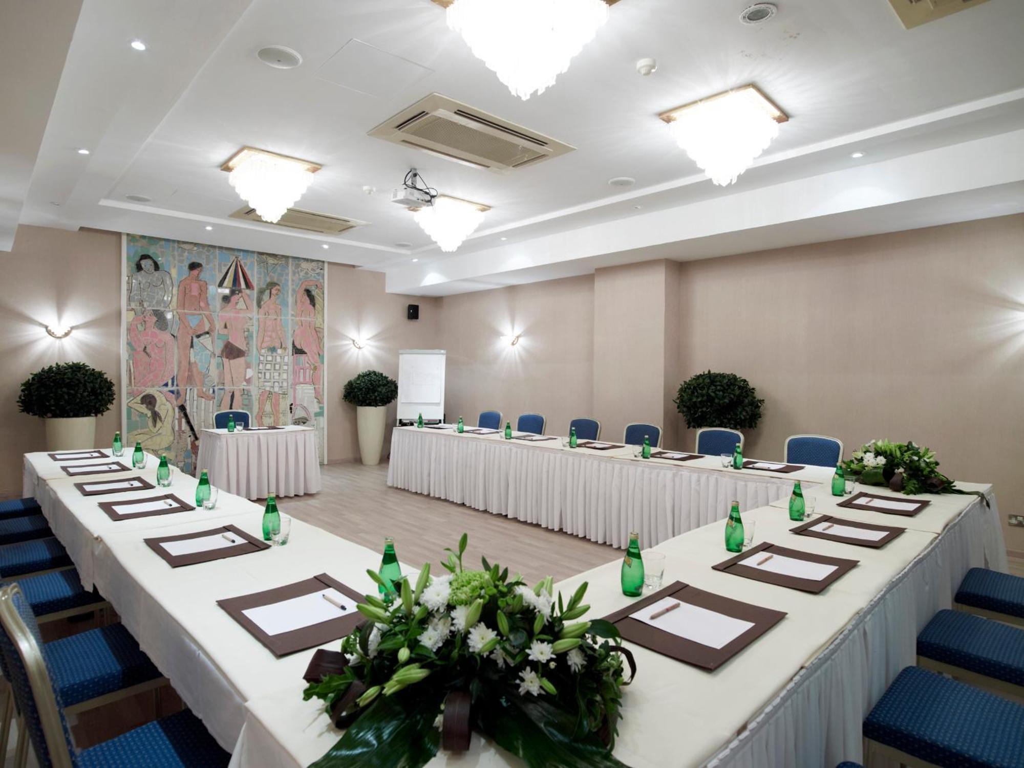 Atlantica Miramare Beach Limassol Ngoại thất bức ảnh